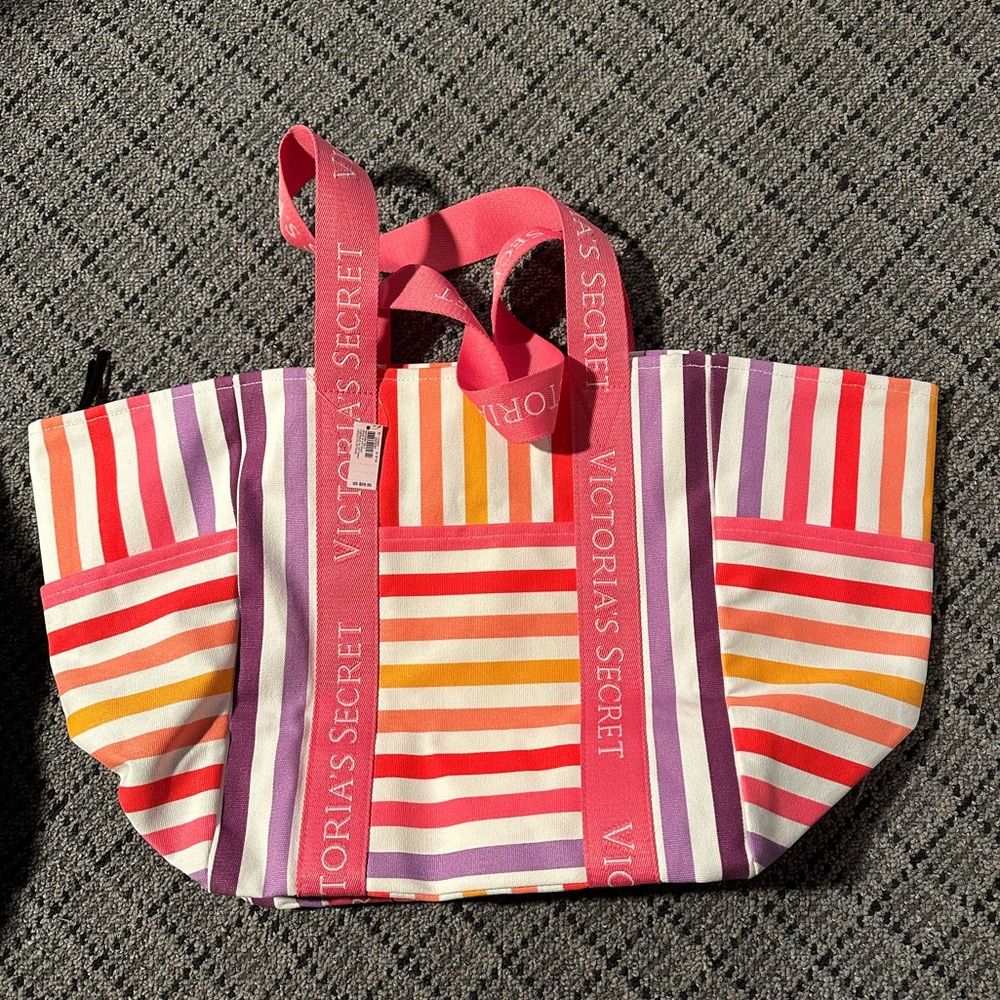 NWT Victoria’s Secret tote